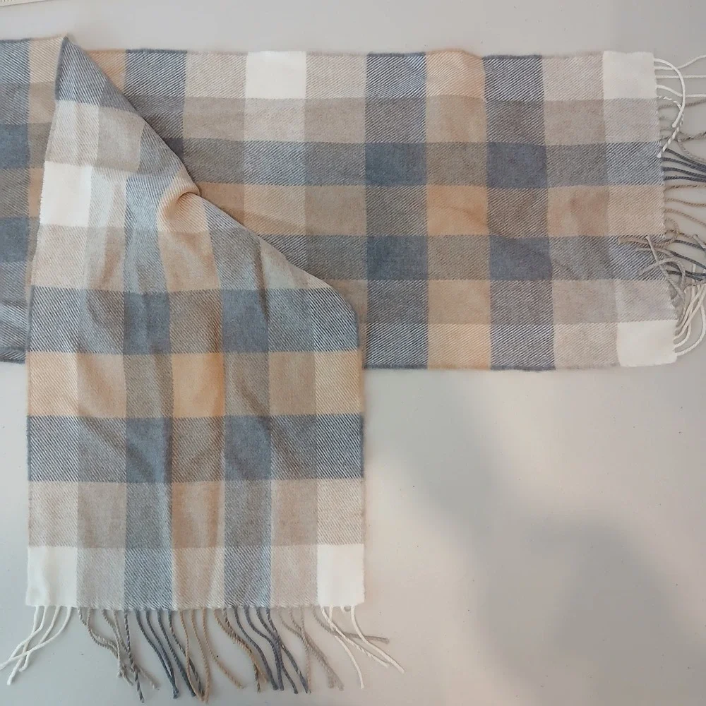 John Hanly Plaid Scarf Unisex OS Grey Tan 100% Merino Wool Made Ireland Fringe